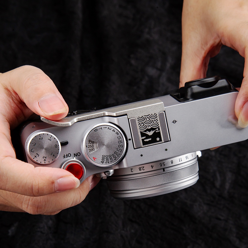 X100VI Enhance The Grip for FU - đánh giá và giá Fujifilm Camera X100Vi